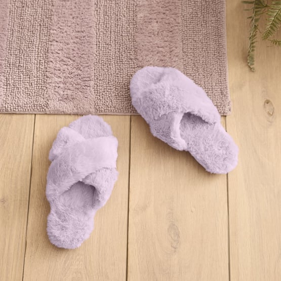 Crossover Lilac Fur Slippers