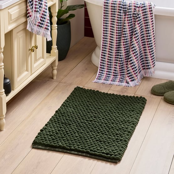 Chunky Bobble Spinach Bath Mat