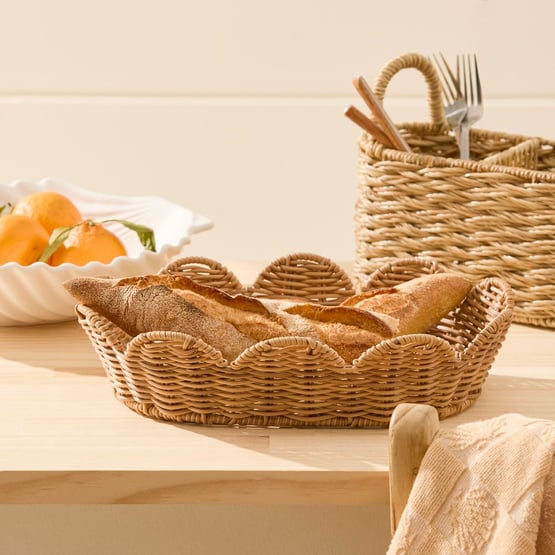Clementine Natural Bread Basket