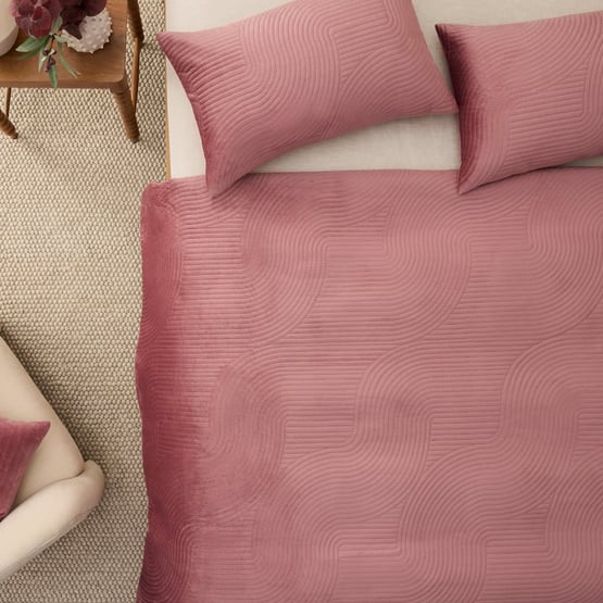 Inez Mauve Velvet Quilted Quilt Cover Set