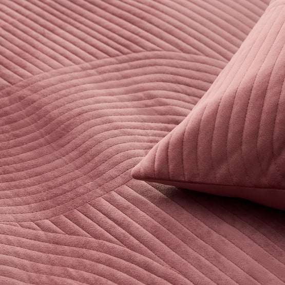 Inez Mauve Velvet Quilted Quilt Cover Set