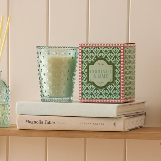 Zaha Coconut & Lime Candle 430g