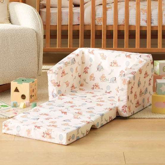 Disney Winnie the Pooh Flip Out Sofa