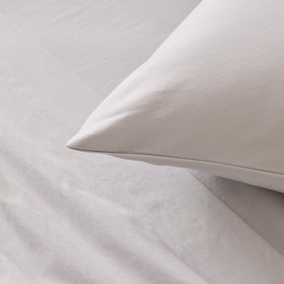 Comfort Collection Silver Sheet Set