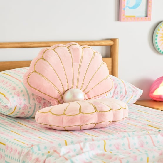 Pearl Shell Pink Cushion