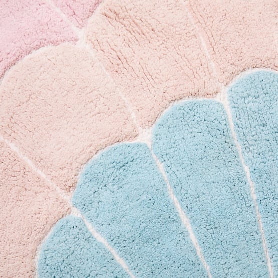 Scallop Shell Rug