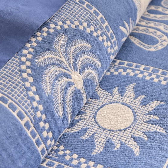 Animal Palm Kingdom Blue Jacquard Quilt Cover Set