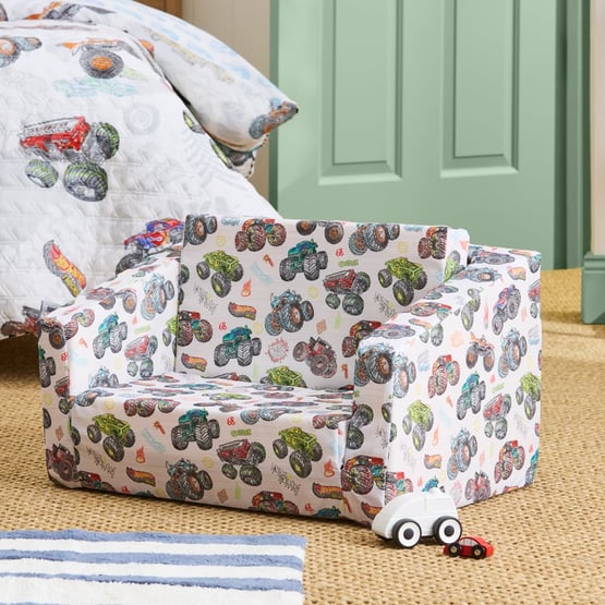 Mattel Hot Wheels Monster Trucks Flip Out Sofa