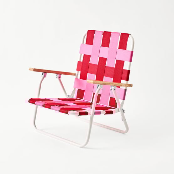 Whitehaven Pink Woven Strap Beach Chair