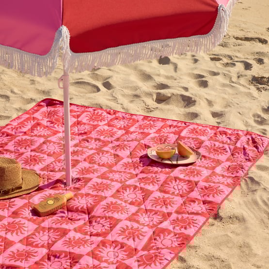 Sundown Pink Cabana & Umbrella Picnic Rug