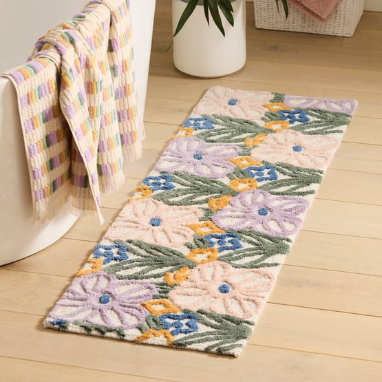 Fresh Flowers Natural Multi Bath Runner