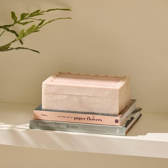 Bellagio Scallop Pink Trinket Box