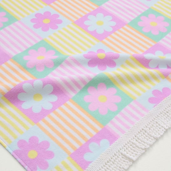 Kids Daisy Check Beach Towel
