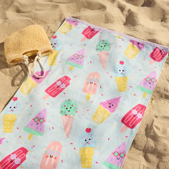 Kids Ice Cream Party Beach Towel