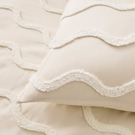 Wavey Macadamia Tufted Quilt Cover Set