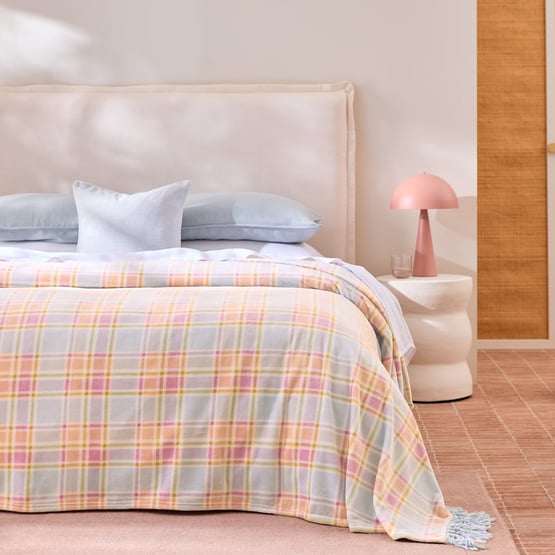 Supersoft Freesia Check Blanket