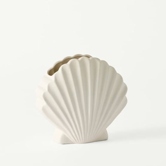 Shell Matte White Vase