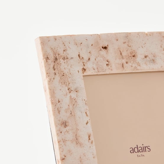 Terra Natural Portrait Frame