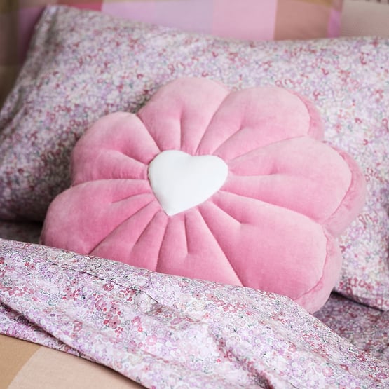 Velvet Bloom Heart Fashion Cushion