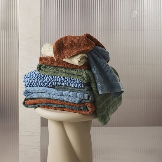 Microplush Chambray Blue Bobble Bath Mat